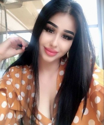 Мои услуги - это дар удовольствия, наслаждения и релаксации. Живу и работаю в Москве, где создам атмосферу, в которой вы сможете почувствовать себя царем. От взрывного экстрима до нежных ласк - я готова исполнить все ваши фантазии. Обещаю конфиденциальность, безопасность и полное наслаждение. У меня есть отличные отзывы от довольных клиентов, а также прекрасные фото, которые подтверждают всю мою красоту и сексуальность. Жду вас, чтобы воплотить в жизнь каждую вашу фантазию! 😘 8811, 24 года