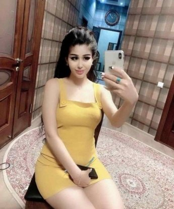 Мои услуги - это дар удовольствия, наслаждения и релаксации. Живу и работаю в Москве, где создам атмосферу, в которой вы сможете почувствовать себя царем. От взрывного экстрима до нежных ласк - я готова исполнить все ваши фантазии. Обещаю конфиденциальность, безопасность и полное наслаждение. У меня есть отличные отзывы от довольных клиентов, а также прекрасные фото, которые подтверждают всю мою красоту и сексуальность. Жду вас, чтобы воплотить в жизнь каждую вашу фантазию! 😘 8811, 24 года